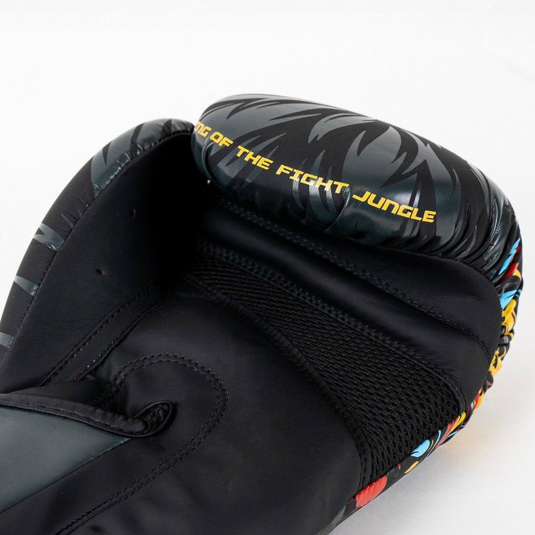 Knockout Boxing Gloves LION