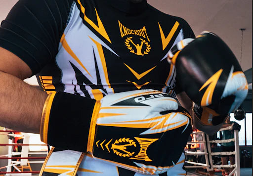 Complete Guide to Choosing the Right Boxing Gloves