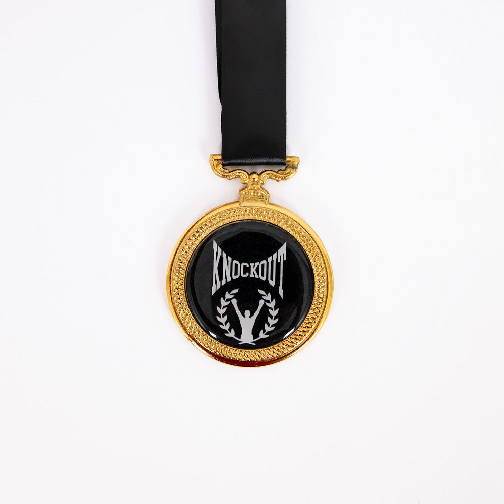 Medalie Knockout | knock-out.ro