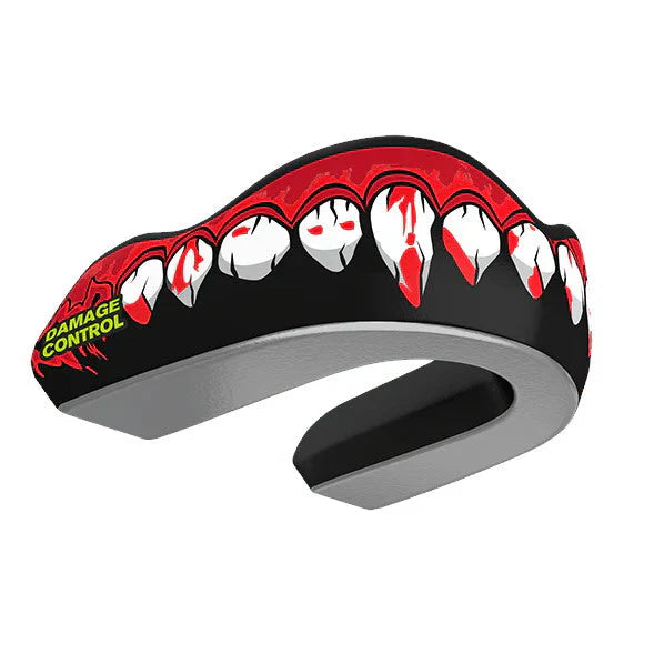 Proteza Dentara Damage Control Bleeding Fangs | knock-out.ro