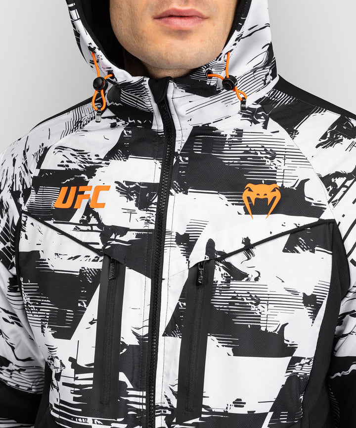 Jacheta UFC Zenith By Venum Authentic Fight Week | knock-out.ro