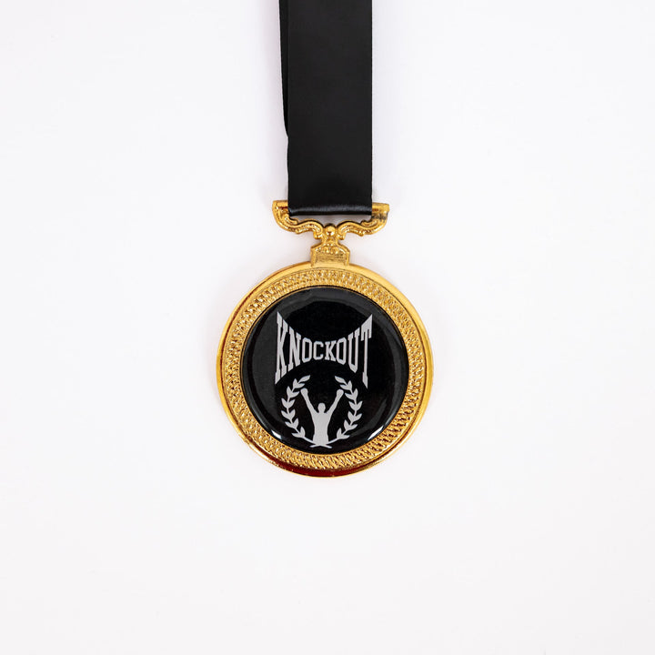 Medalie Knockout | knock-out.ro